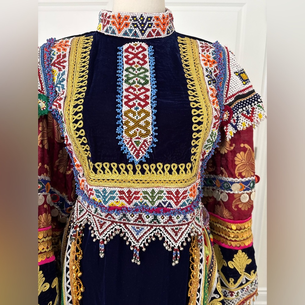 Elegant Multicolor Embroidered Dress Afghan Henna Night Bridal Dress - Picture 8 of 15